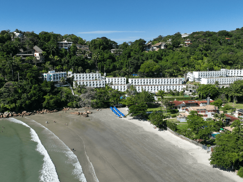 Feriados Prolongados 2025: Aproveite Momentos Inesquecíveis em um Hotel Pé na Areia em Ubatuba
