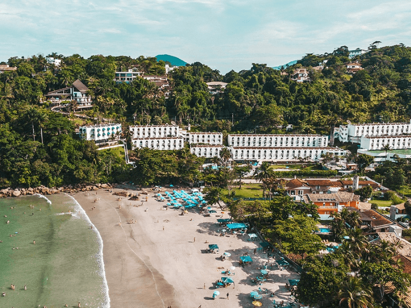 Conheça as vantagens de se Hospedar em um Hotel à Beira-Mar em Ubatuba