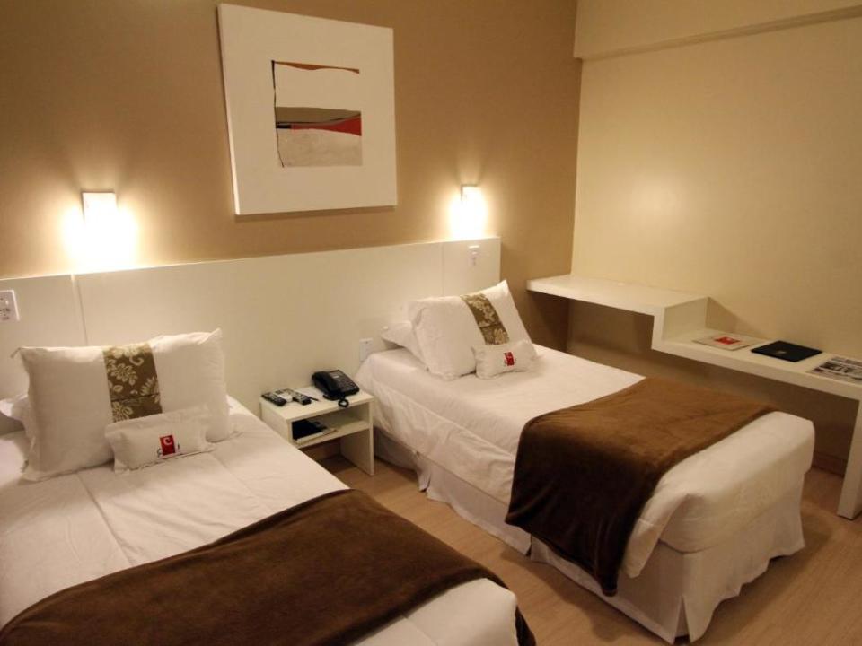 Quarto Superior com 2 Camas de Solteiro